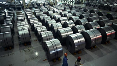 Việt Nam nhập siêu 2,4 tỷ USD các mặt hàng sắt thép